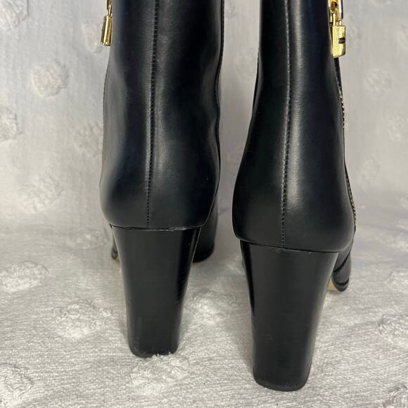 Michael Kors Black Leather Gold Lock Charm Zipper Frenchie Bootie Heeled Size 10 - Picture 3 of 5